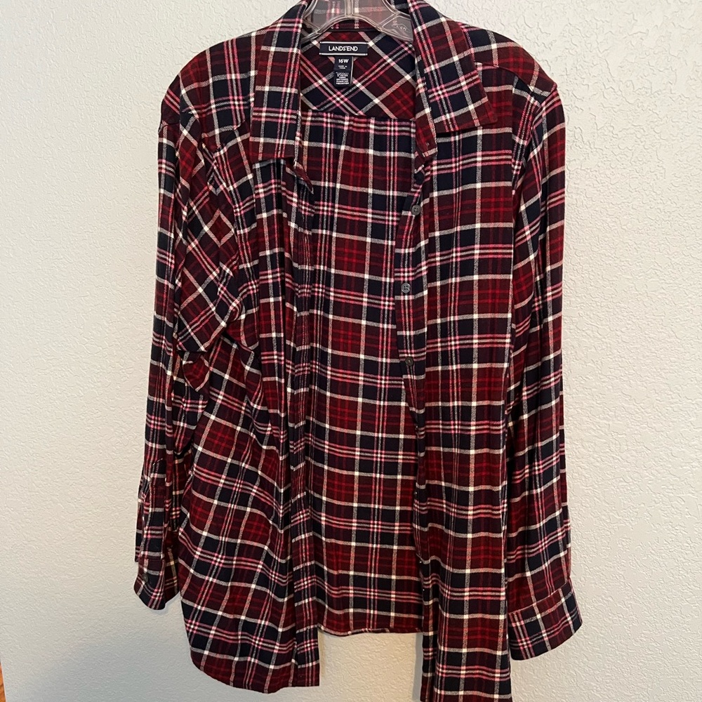 LandsEnd NWOT Flannel